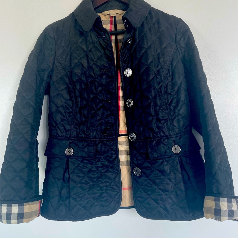 Burberry black quilted jacket small